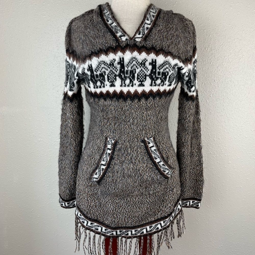 Hooded Sweater Top EUC